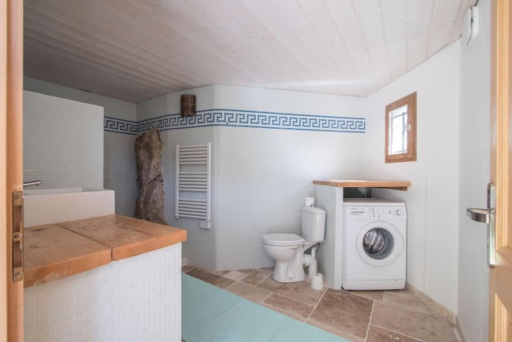 Bas De Villa Au Milieu Des Oliviers. Chateauneuf-Villevieille ภายนอก รูปภาพ